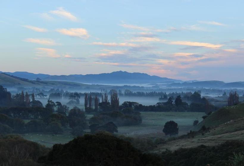 Bed and Breakfast Gallin Farm Alpacas And Farmstay 1