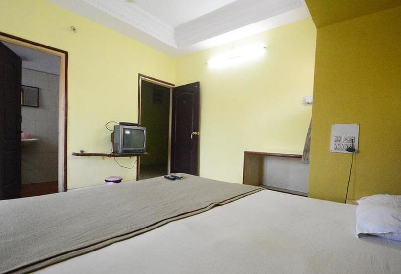 Hotel Kala Laxmi Executive 13