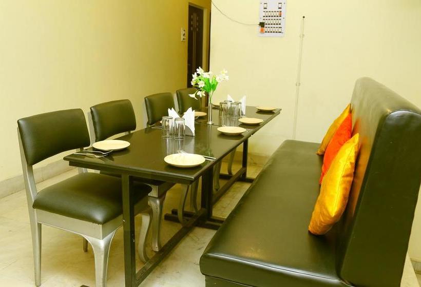 Hotel Holidei Inn 16