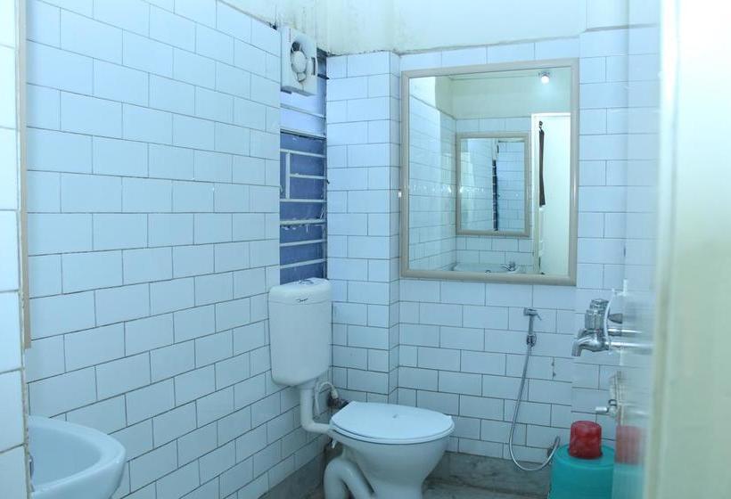 Hotel Holidei Inn 20