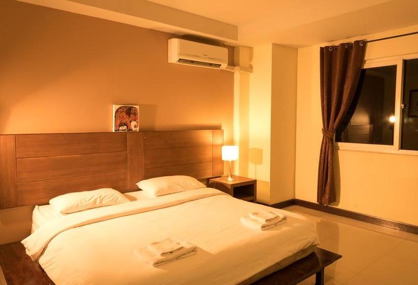 Hotel The Square Rayong Rayong