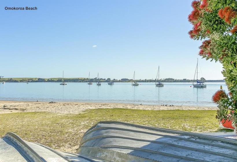 Bed and Breakfast Harbour Heights 7