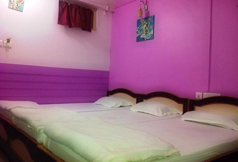 Hotel Mega Palace 20