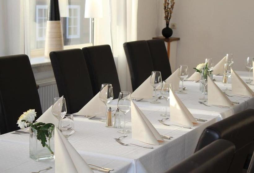 Hotel Dötlinger Hof 3