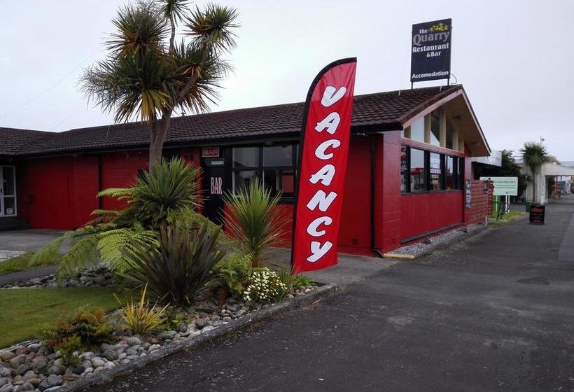 Hotel The Quarry Restaurant And Bar Westport South Island