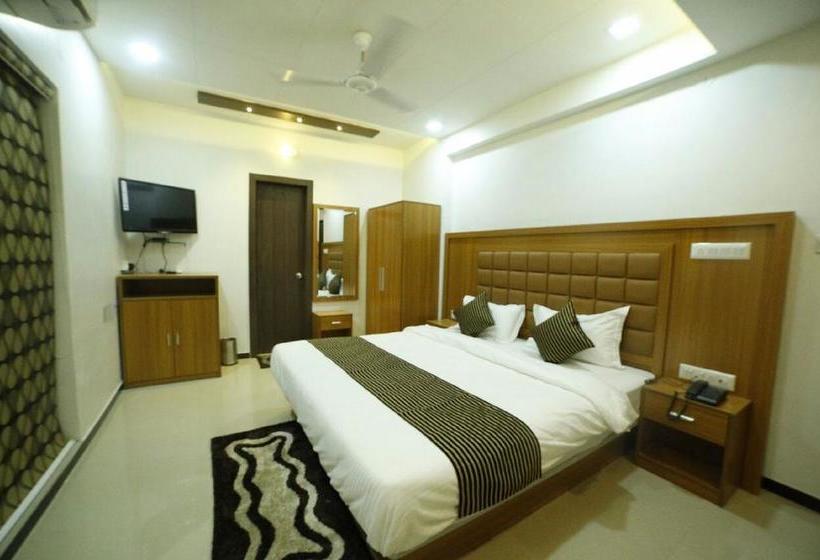 Hotel Swagatam Inn 11