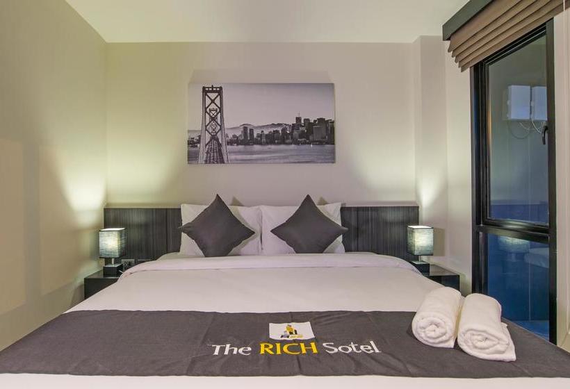 The Rich Sotel 19