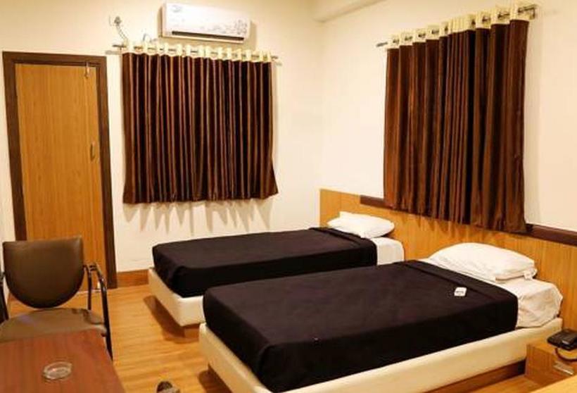Hotel Kailash Residency 11