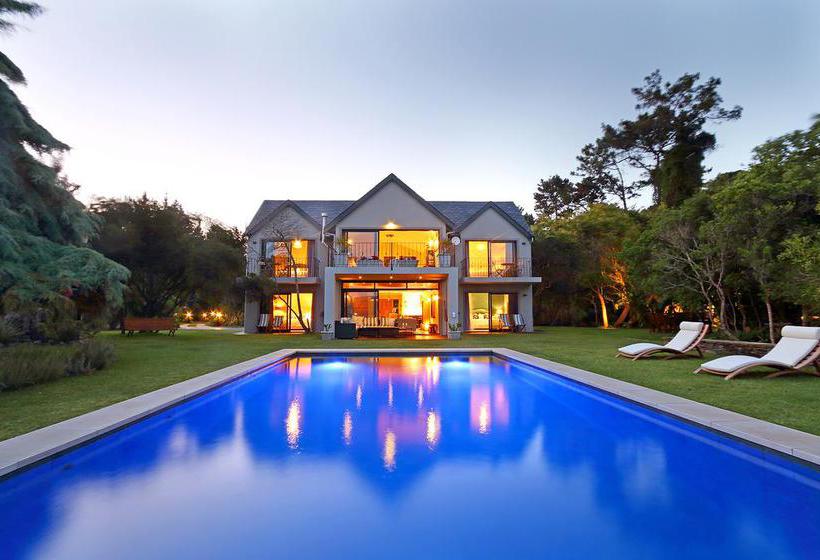 Bed and Breakfast Bleshoener