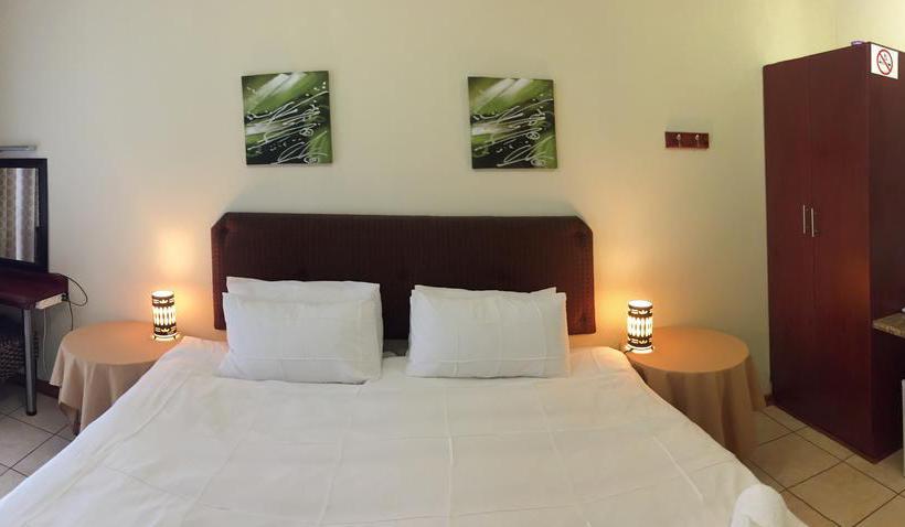 Bed and Breakfast Premiere Guesthouse 12