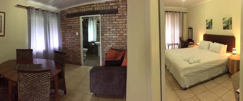 Bed and Breakfast Premiere Guesthouse 13