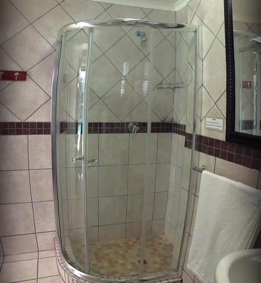 Bed and Breakfast Premiere Guesthouse 16