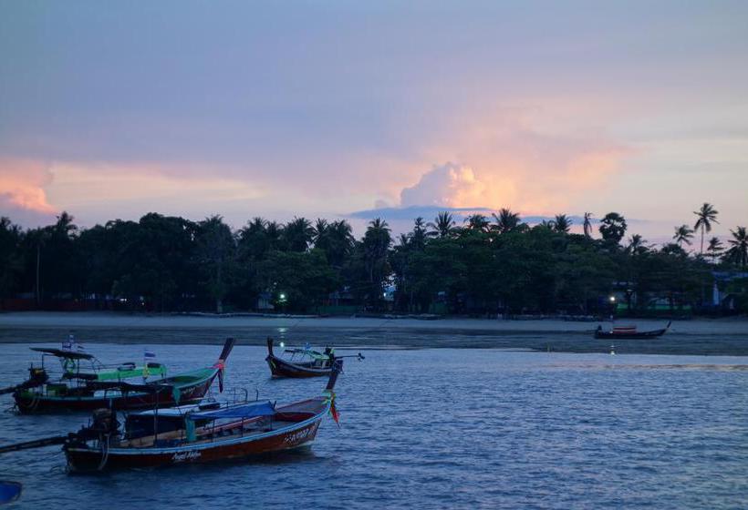 Resort Mook Ing Lay 16