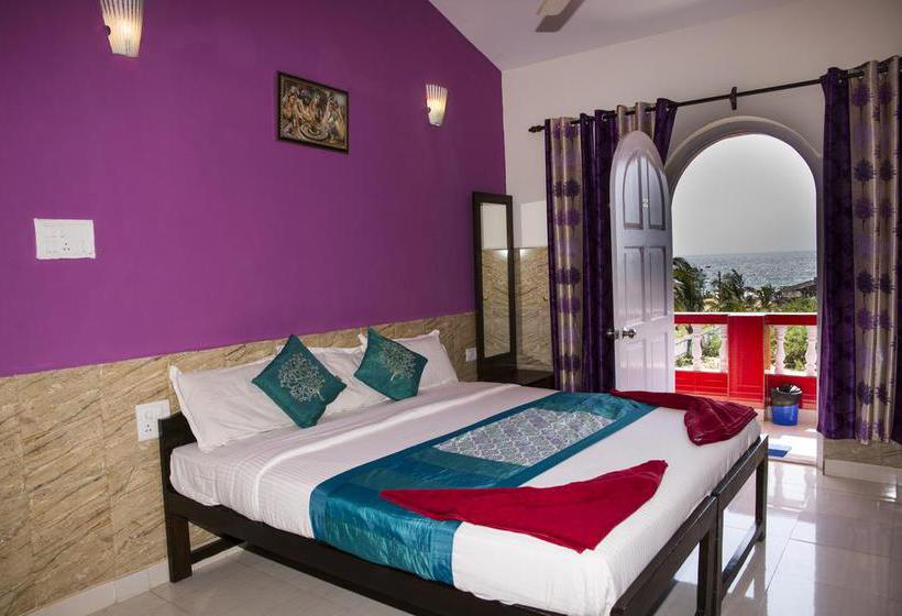 Hotel Oceans 7 Inn 2