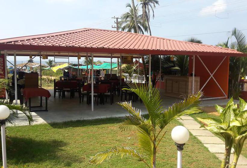 Hotel Oceans 7 Inn 5