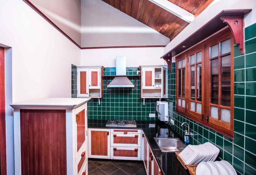 Hostel Hibernest Chembra 15