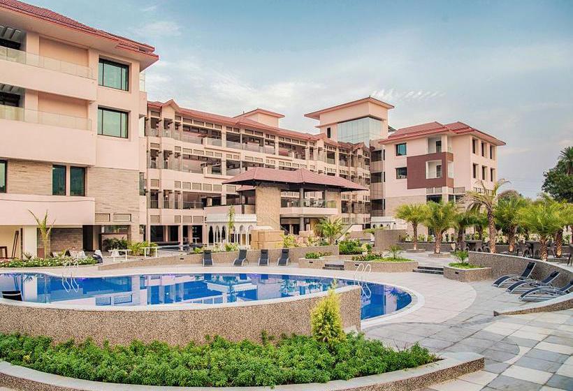 Hotel Crescent Resort Indore Madhya Pradesh