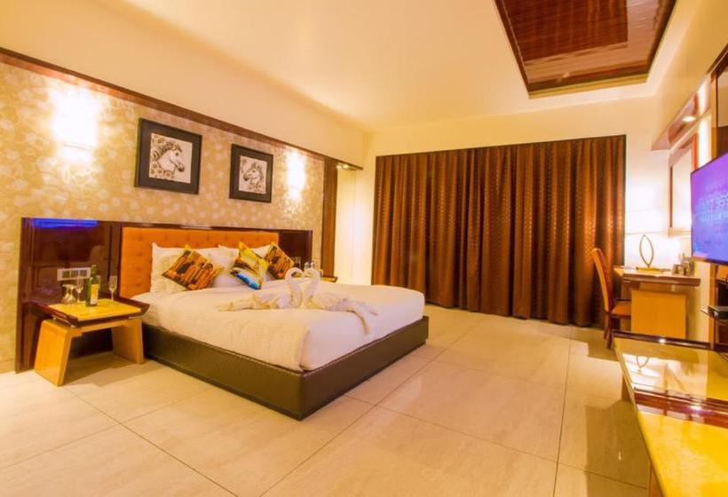 Hotel Crescent Resort 2