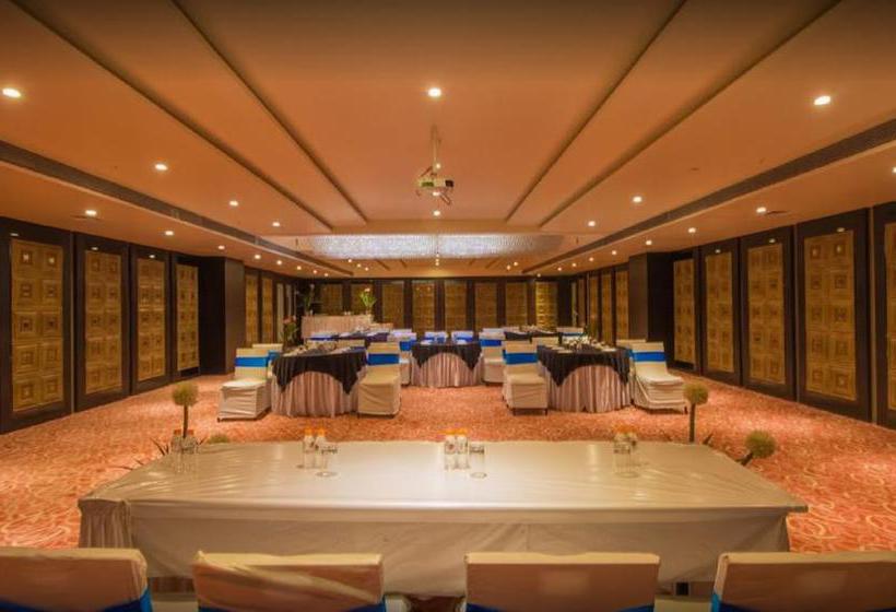 Hotel Crescent Resort 9