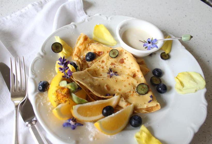 Browns Boutique Bed And Breakfast 3