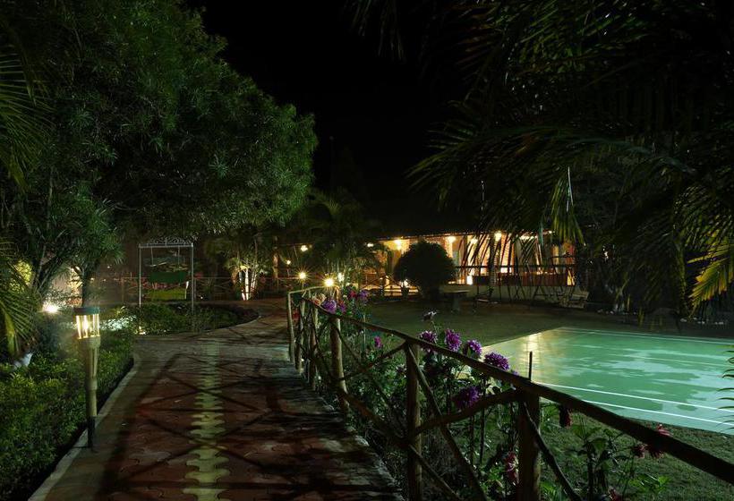 Acorn Hideaway Resort & Spa 14