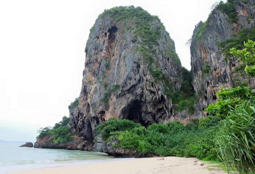 Hotel M Boutique & Kitchen 8