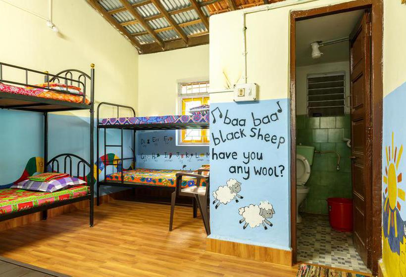 White Noise Hostel 10