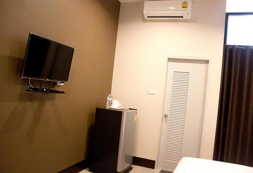 Motel Naiya Place 12