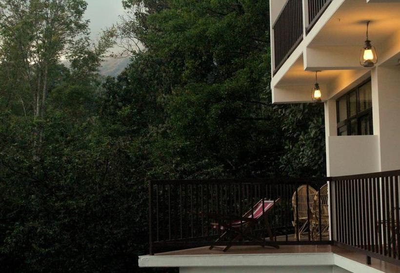 Misty River Resort 10