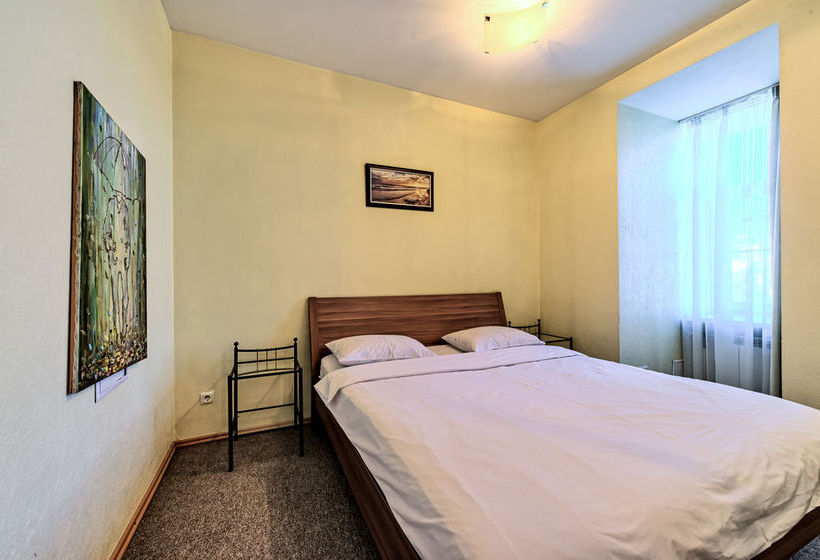 OksanaŽs Nevskiy 88 Apartments 13