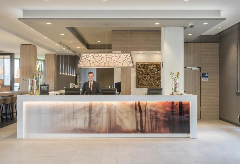 Hotel Hampton by Hilton Freiburg 16