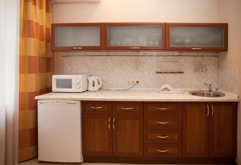 Hotel Golden Coast 11