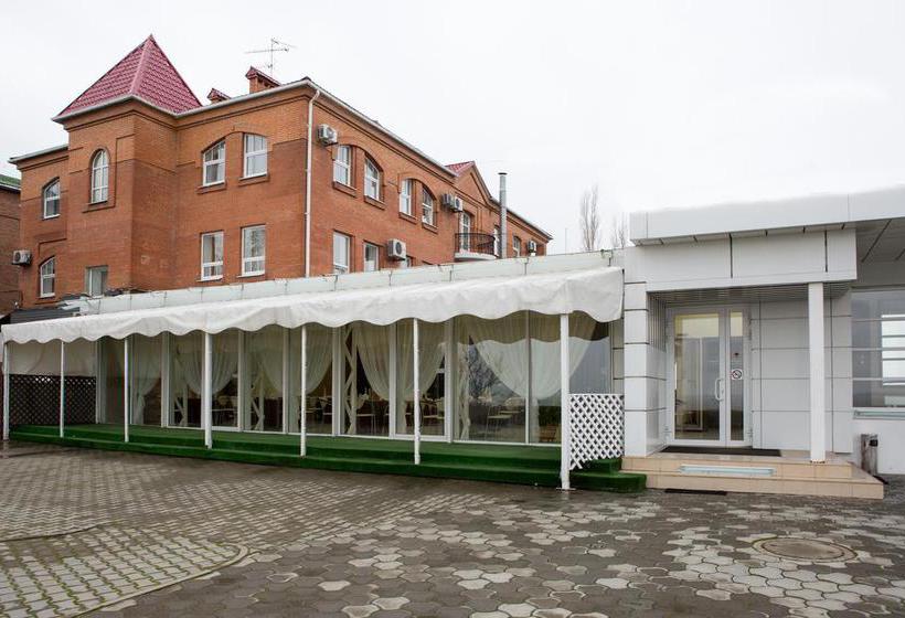 Hotel Golden Coast 4