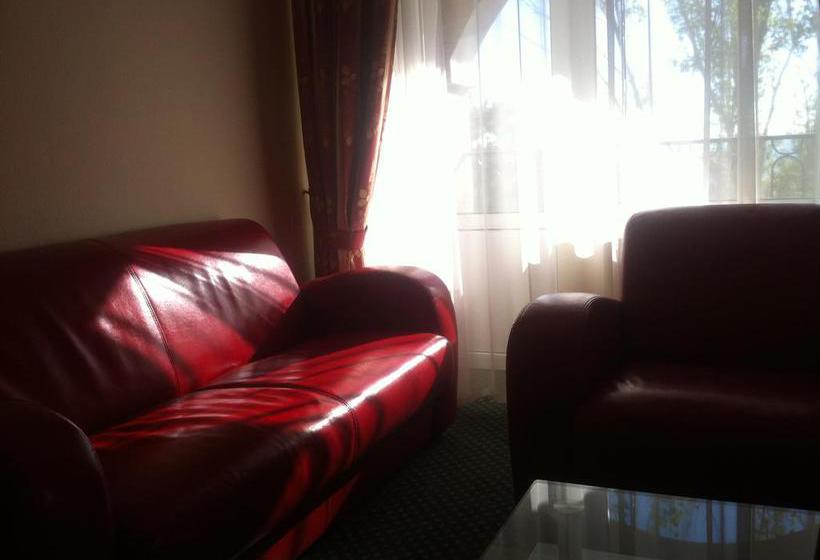 Hotel Sanatoriy Topol 12