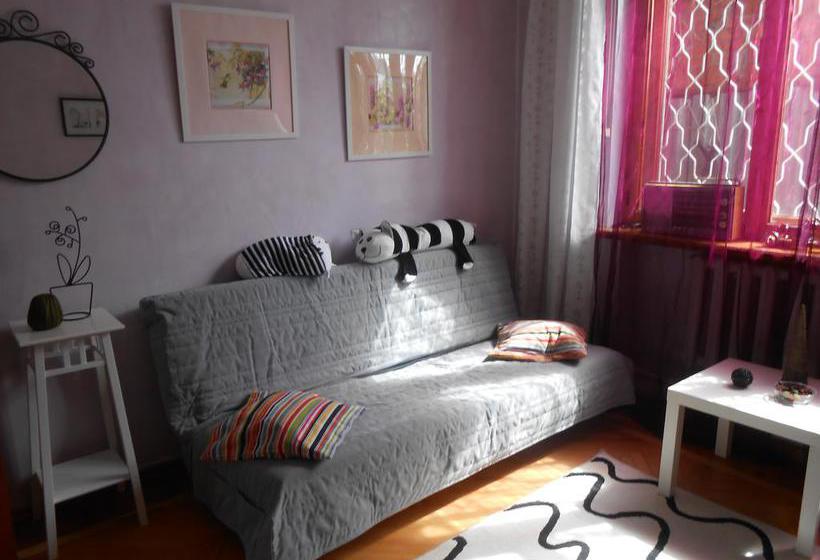 Hostel Muraveynik 14