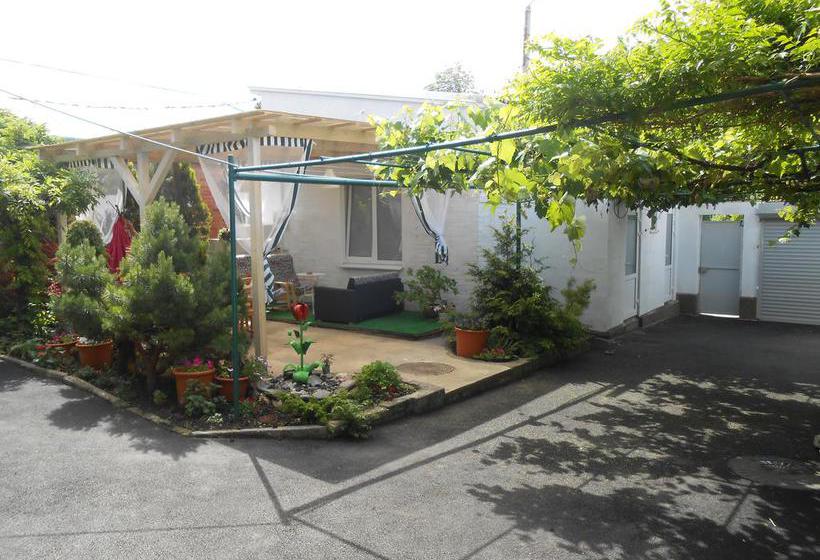 Hostel Muraveynik 16