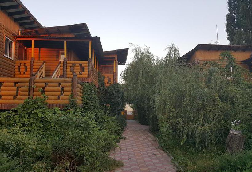 Hostel Center Zdorovia Topaz 4