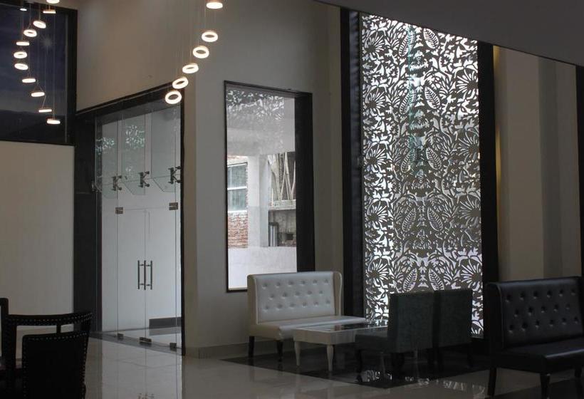 Hotel Maya Heritage 13