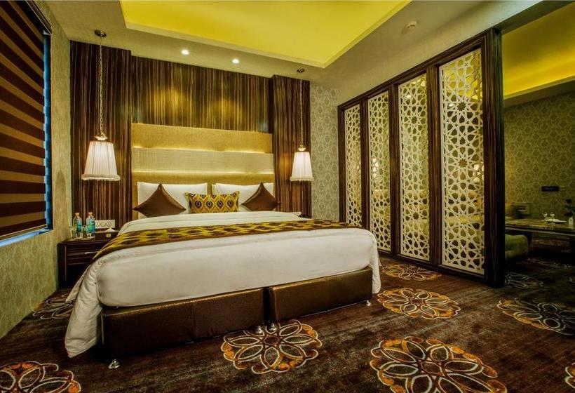 Hotel Savvy Grand 16