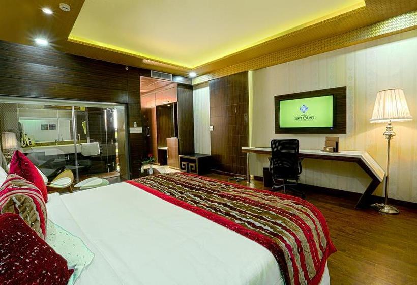 Hotel Savvy Grand 19