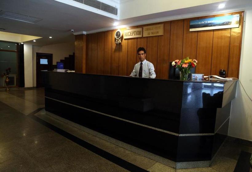 Hotel Classic International 16