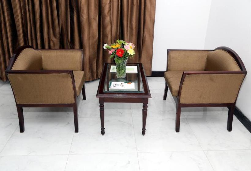 Hotel Classic International 3