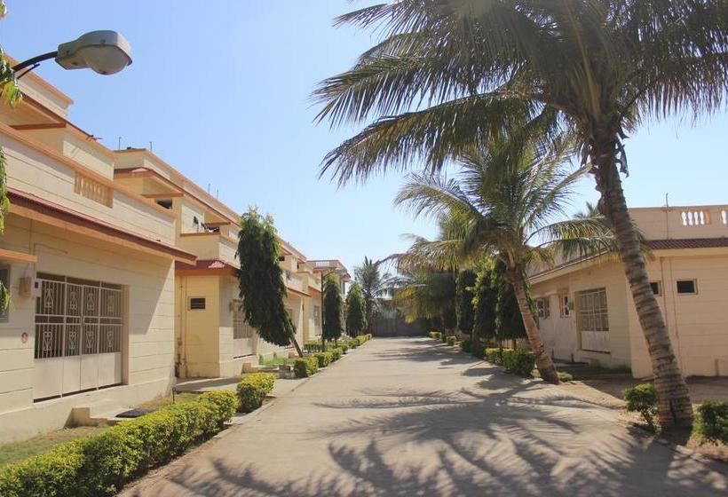 Hotel Viable Residency 13