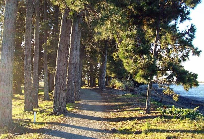 Estuary Overnight B&b 13