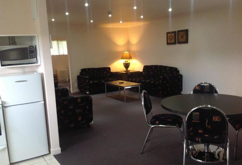 Hotel Central Park Motor Inn 17