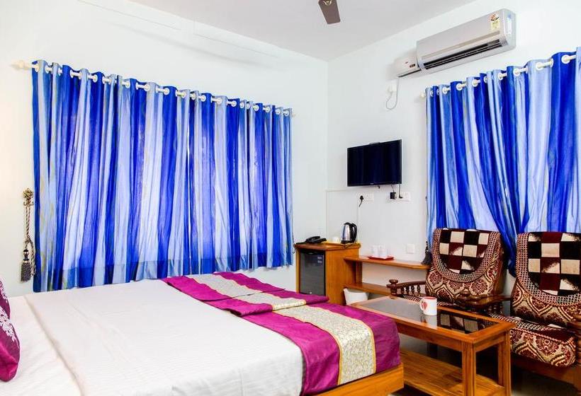 Hotel Oyo Rooms Petttah Railway Station 12