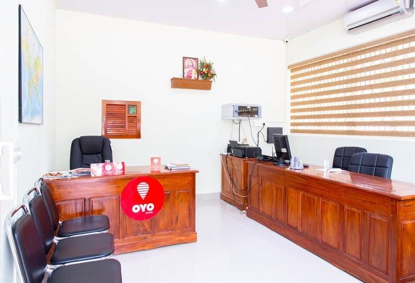 Hotel Oyo Rooms Petttah Railway Station 2