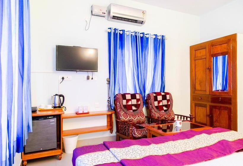 Hotel Oyo Rooms Petttah Railway Station 8