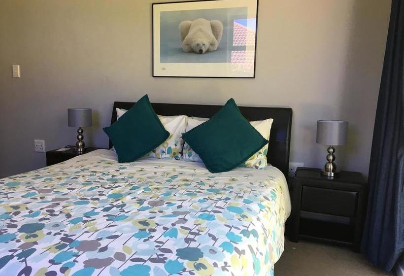 Bed and Breakfast Family Home In Vredehoek 1