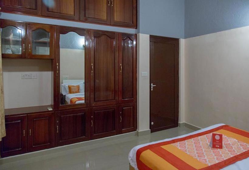 Hotel Oyo Homes Ambalamukku Extension 13